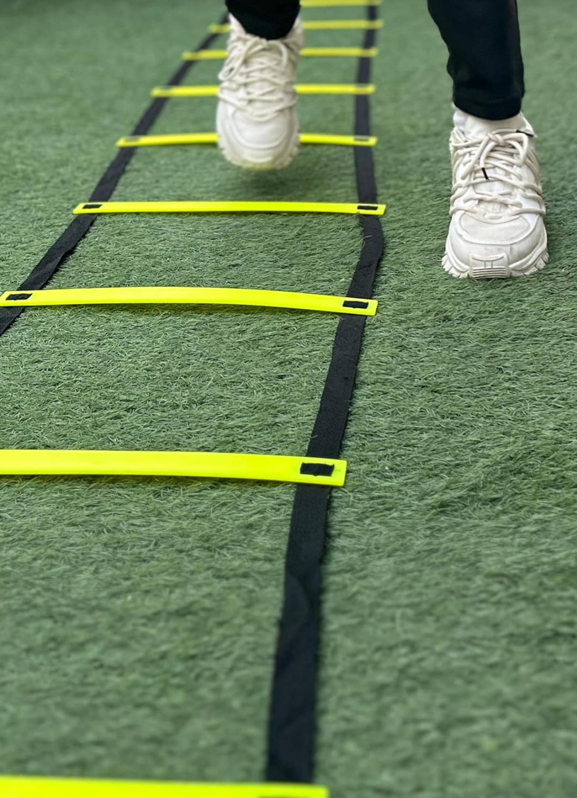 Aerofyt Vinson SpeedPro™ Agility Ladder – 4M Expandable Design with 10 Precision Rungs + Carry Pouch