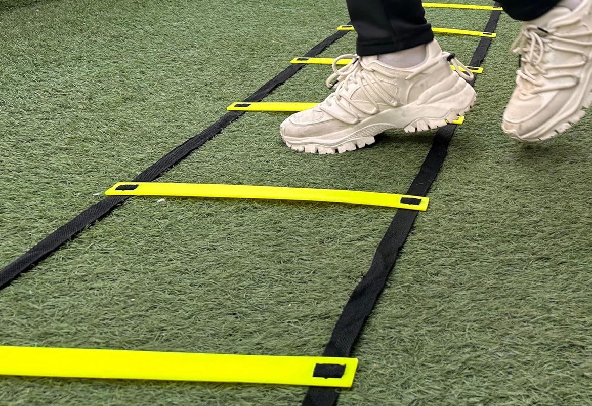 Aerofyt Vinson SpeedPro™ Agility Ladder – 4M Expandable Design with 10 Precision Rungs + Carry Pouch